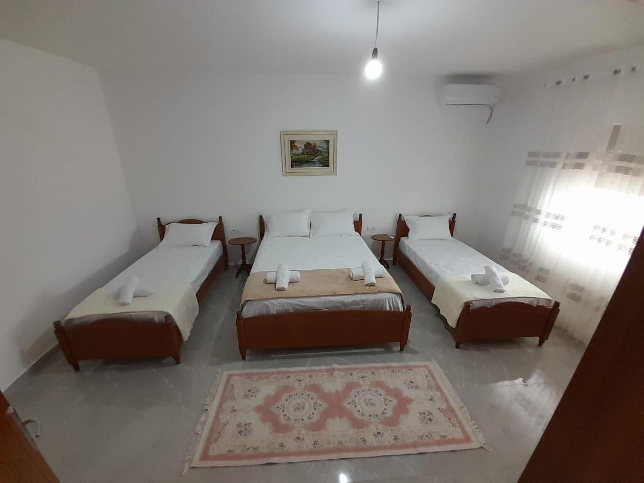 Villa Besart Berat Buitenkant foto