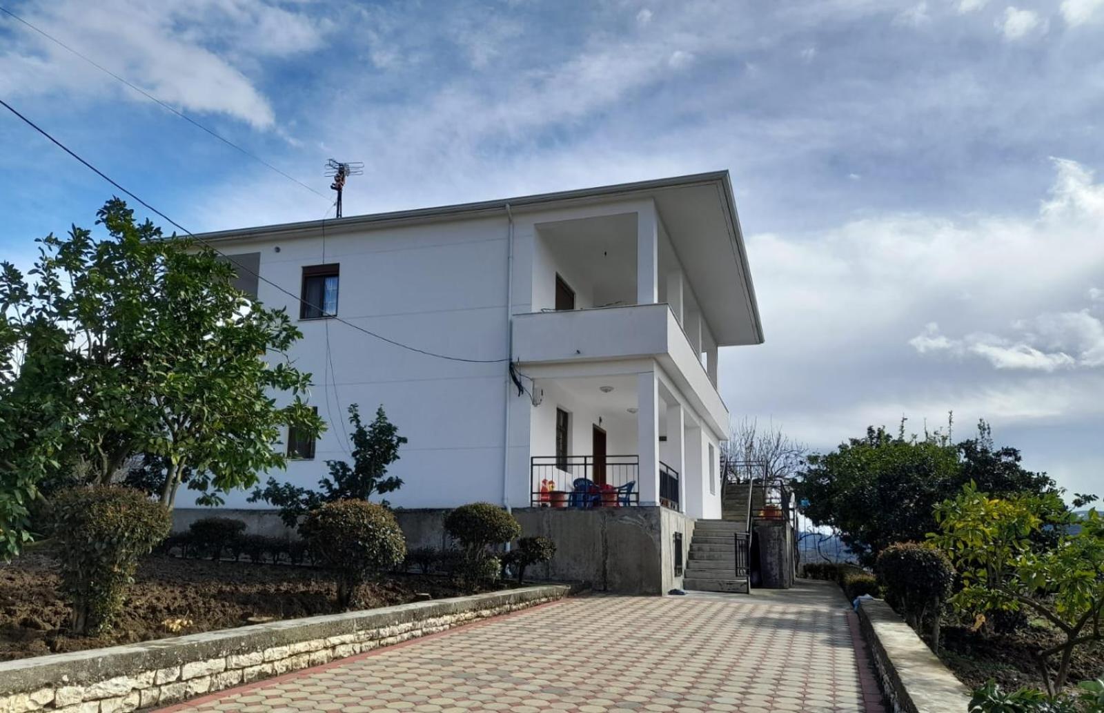 Villa Besart Berat Buitenkant foto
